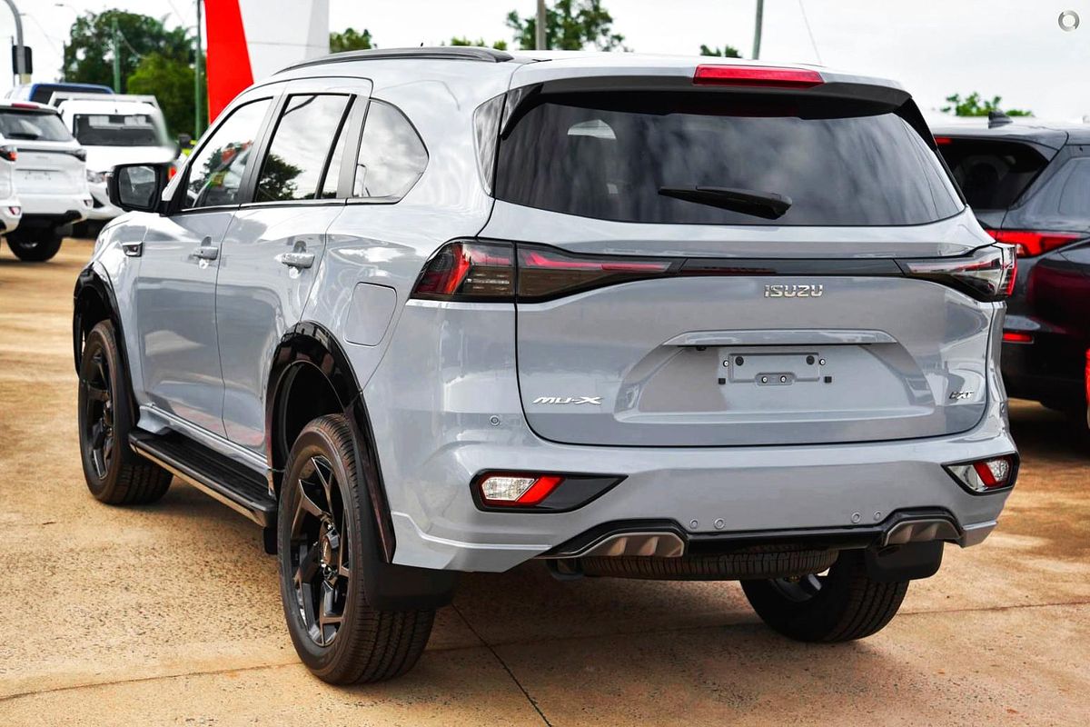 2025 Isuzu MU-X X-TERRAIN