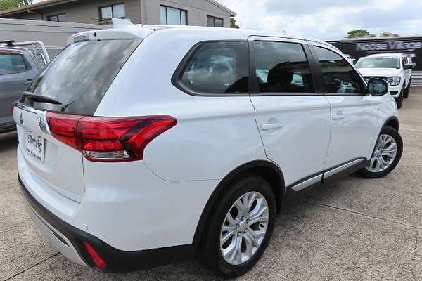 2020 Mitsubishi Outlander ES ADAS ZL