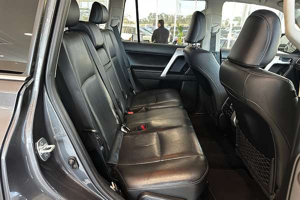 2019 Toyota Landcruiser Prado Kakadu GDJ150R