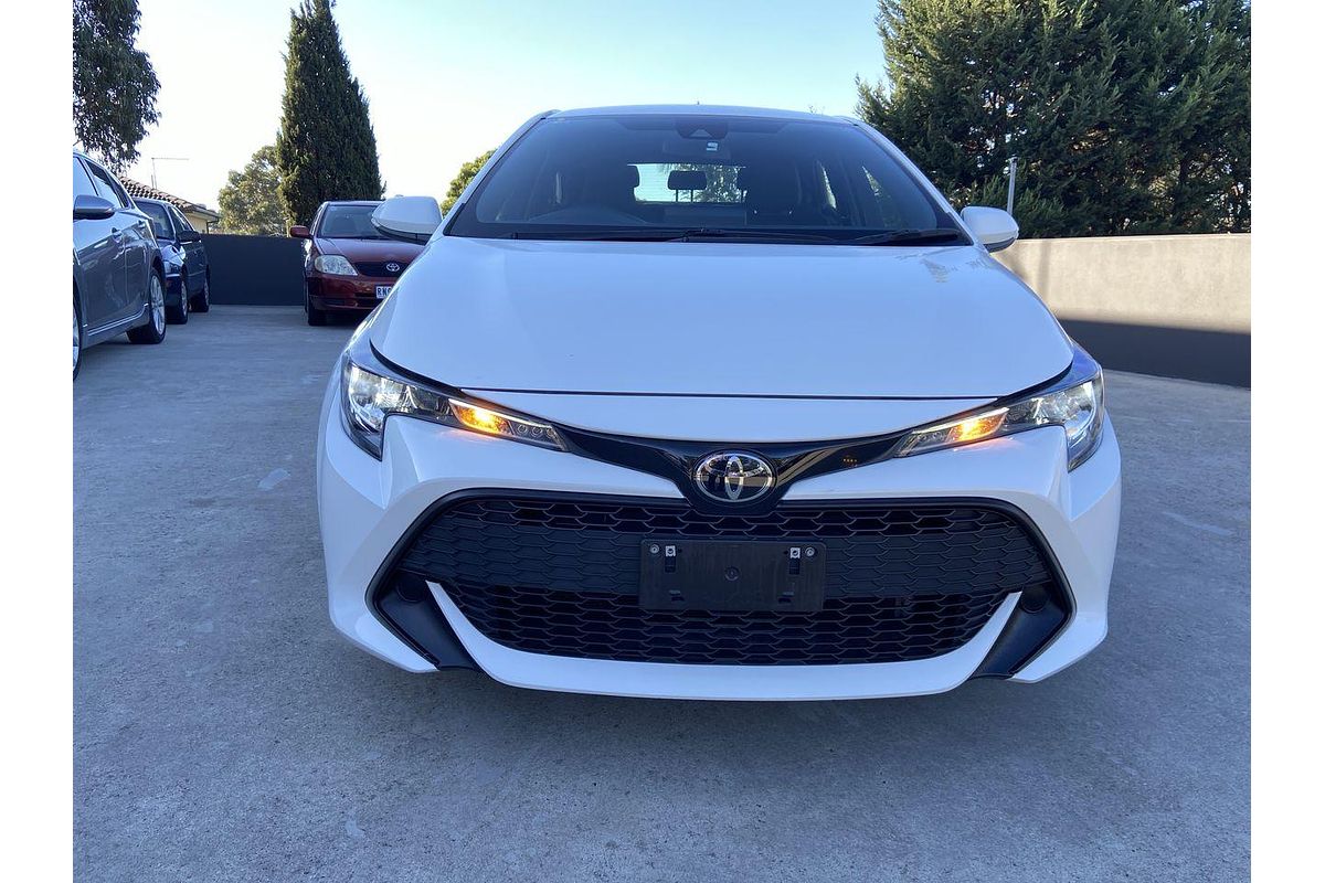 2018 Toyota Corolla Ascent Sport MZEA12R