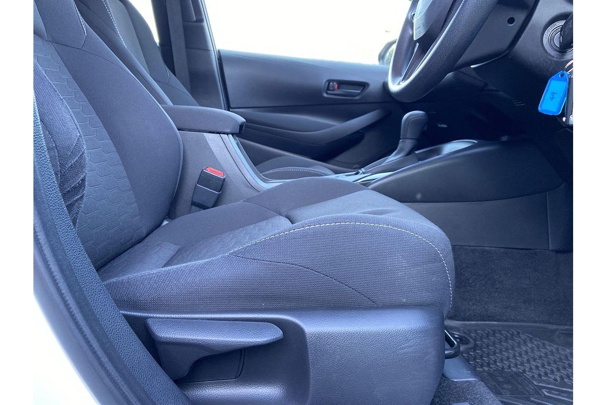2018 Toyota Corolla Ascent Sport MZEA12R