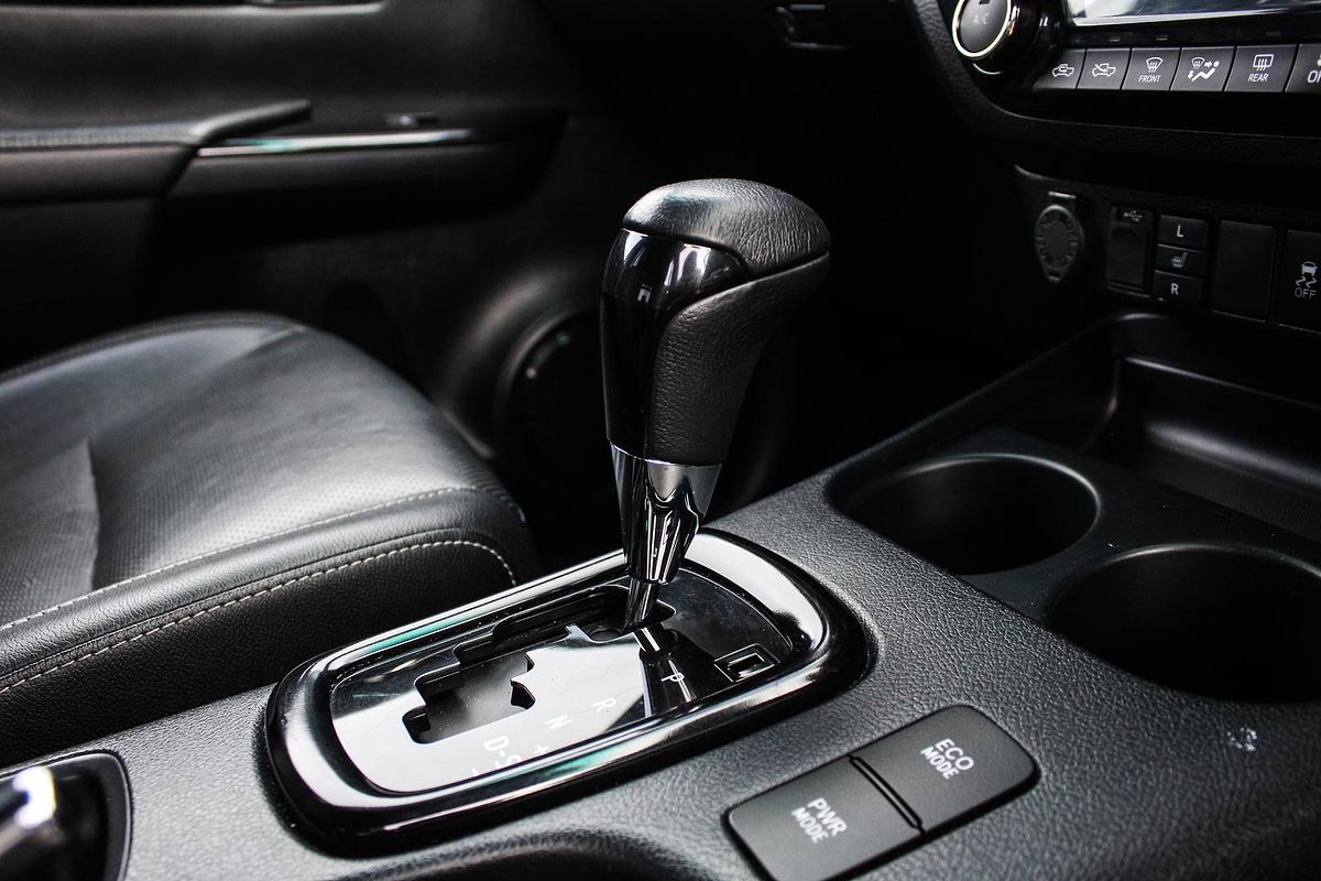 2019 Toyota Hilux SR5 GUN126R 4X4