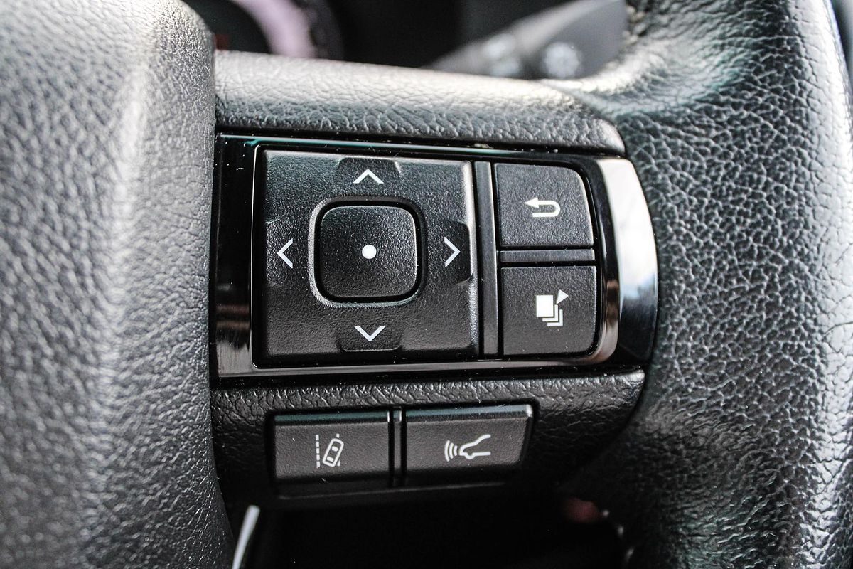 2019 Toyota Hilux SR5 GUN126R 4X4