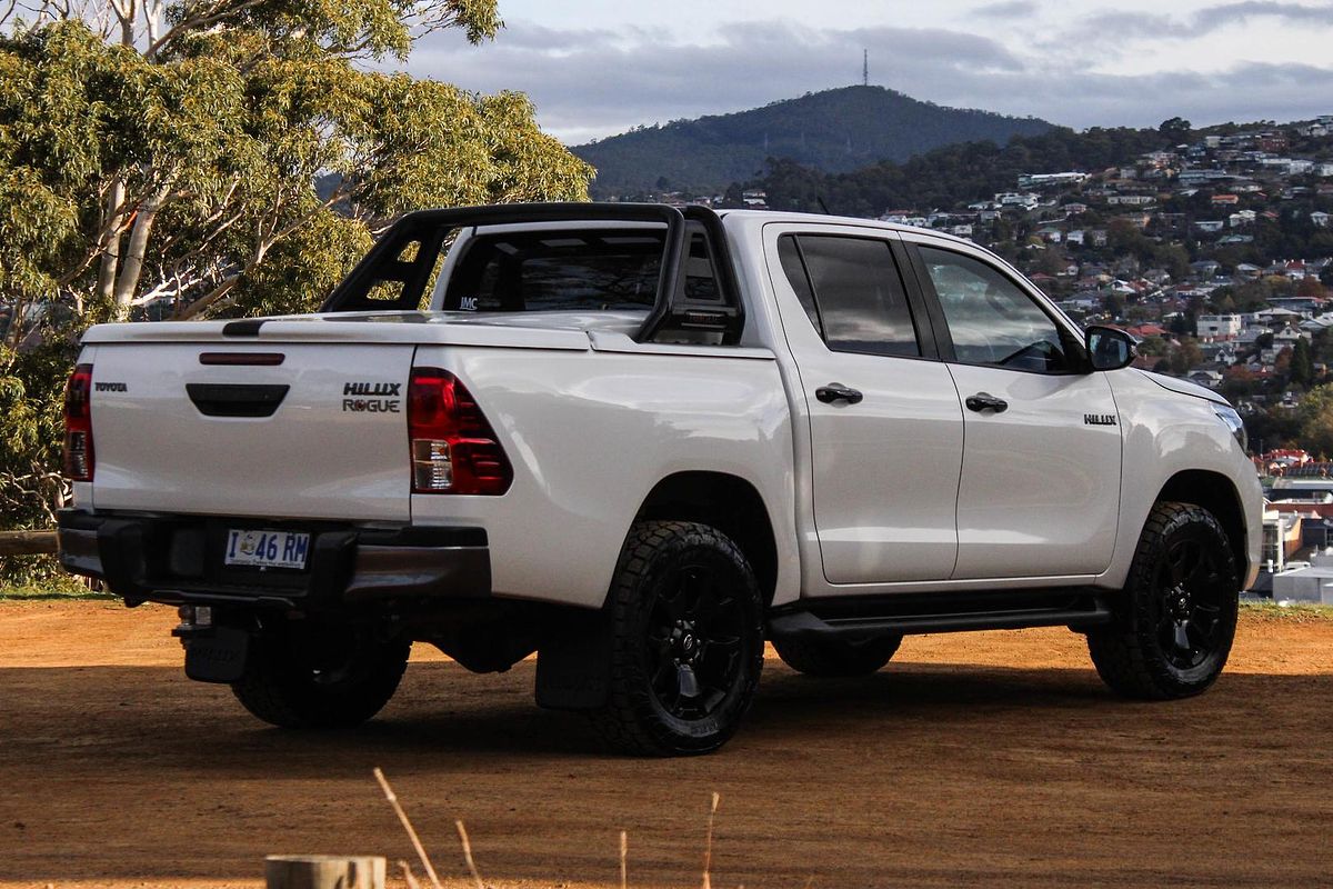 2019 Toyota Hilux SR5 GUN126R 4X4