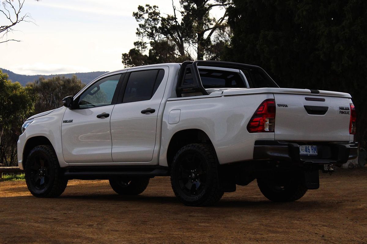 2019 Toyota Hilux SR5 GUN126R 4X4