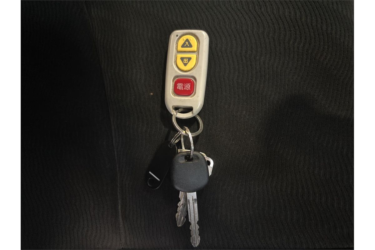 2011 Toyota Noah XL SELECTION WELCAB ZZR70G