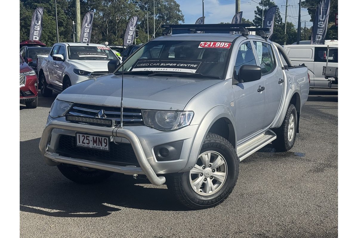 2013 Mitsubishi Triton GLX MN 4X4