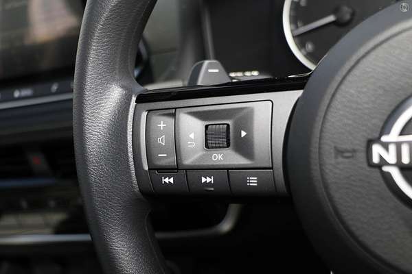 2025 Nissan X-TRAIL ST T33