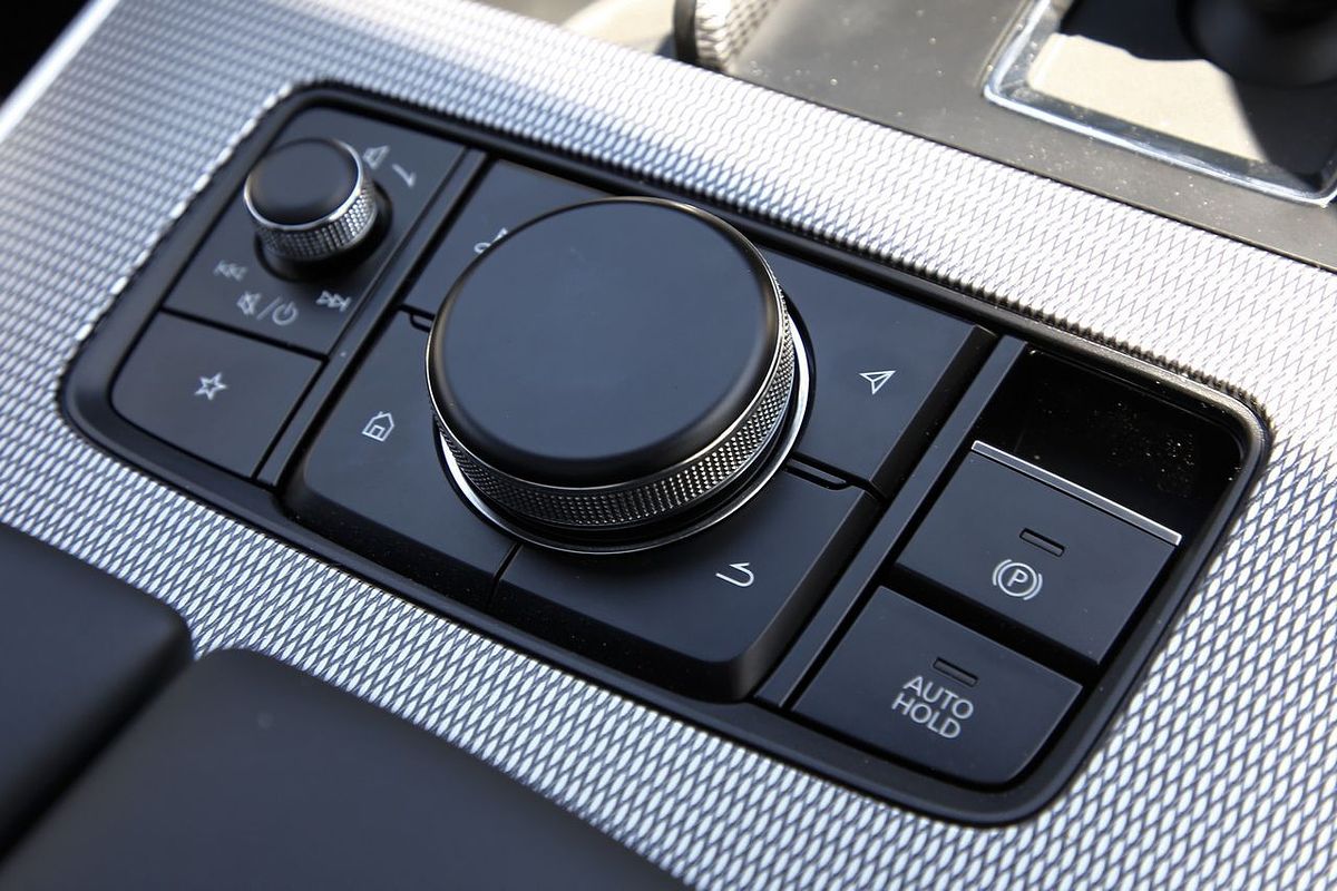 2024 Mazda CX-90 G50e Azami KK