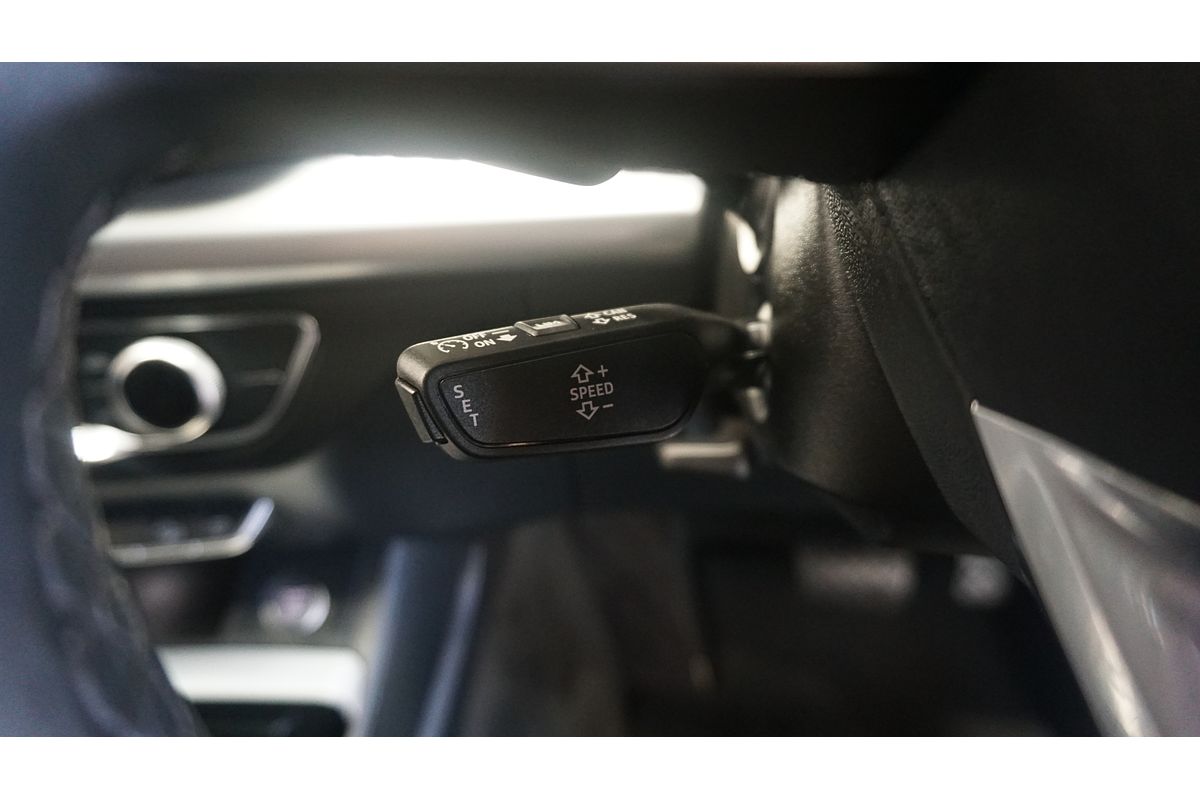 2023 Audi Q5 40 TDI Sport FY