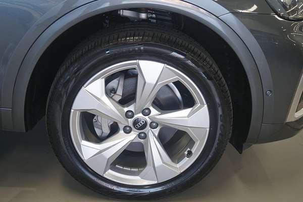 2023 Audi Q5 40 TDI Sport FY