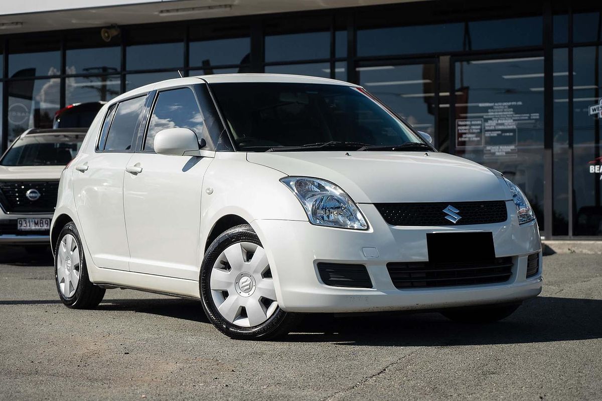 2010 Suzuki Swift GLX RS415