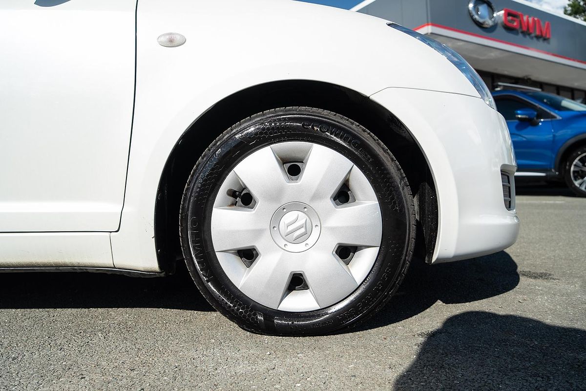 2010 Suzuki Swift GLX RS415