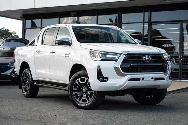 2022 Toyota Hilux SR5 GUN126R 4X4