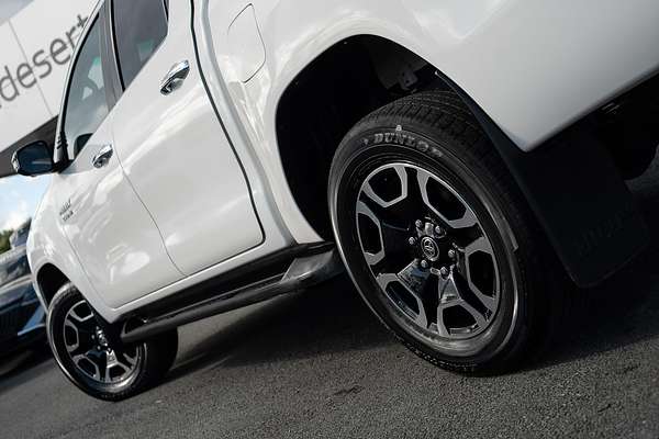 2022 Toyota Hilux SR5 GUN126R 4X4