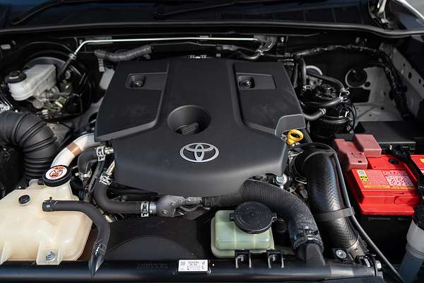 2022 Toyota Hilux SR5 GUN126R 4X4