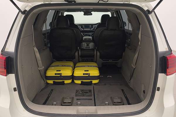 2018 Kia Carnival S YP