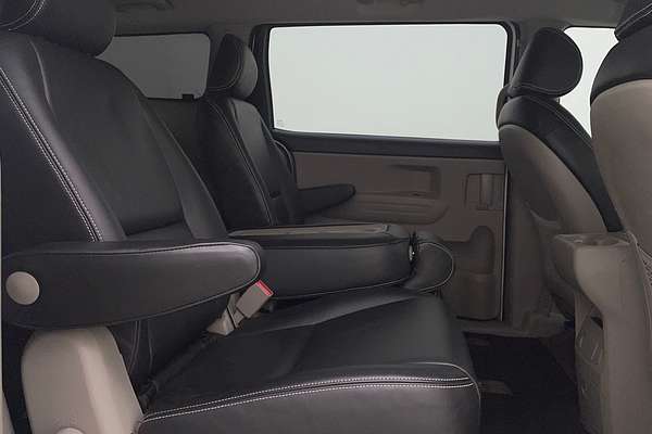 2018 Kia Carnival S YP