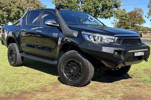 2015 Toyota Hilux SR5 GUN126R 4X4