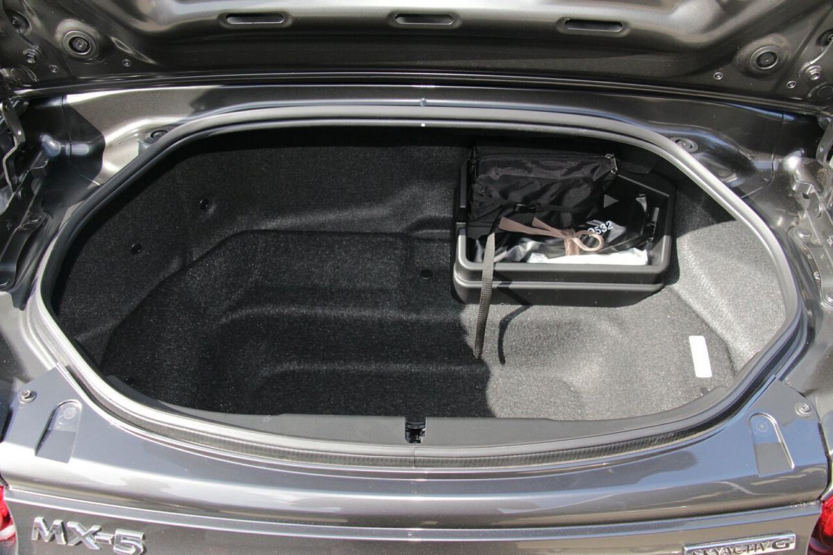 2024 Mazda MX-5 G20 GT ND