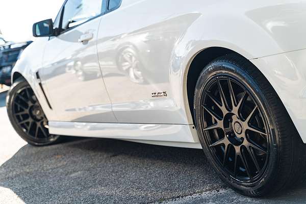 2016 Holden Ute SV6 Black VF Series II Rear Wheel Drive