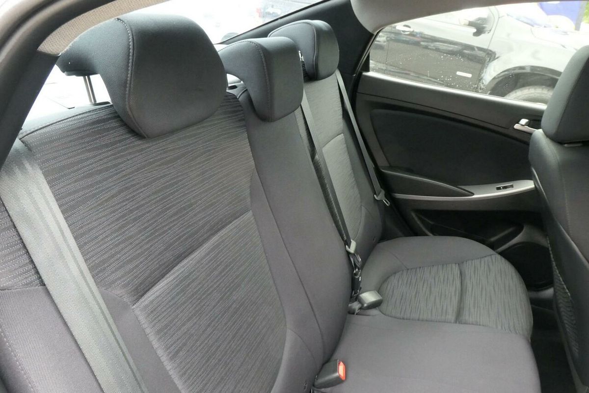 2018 Hyundai Accent Sport RB6