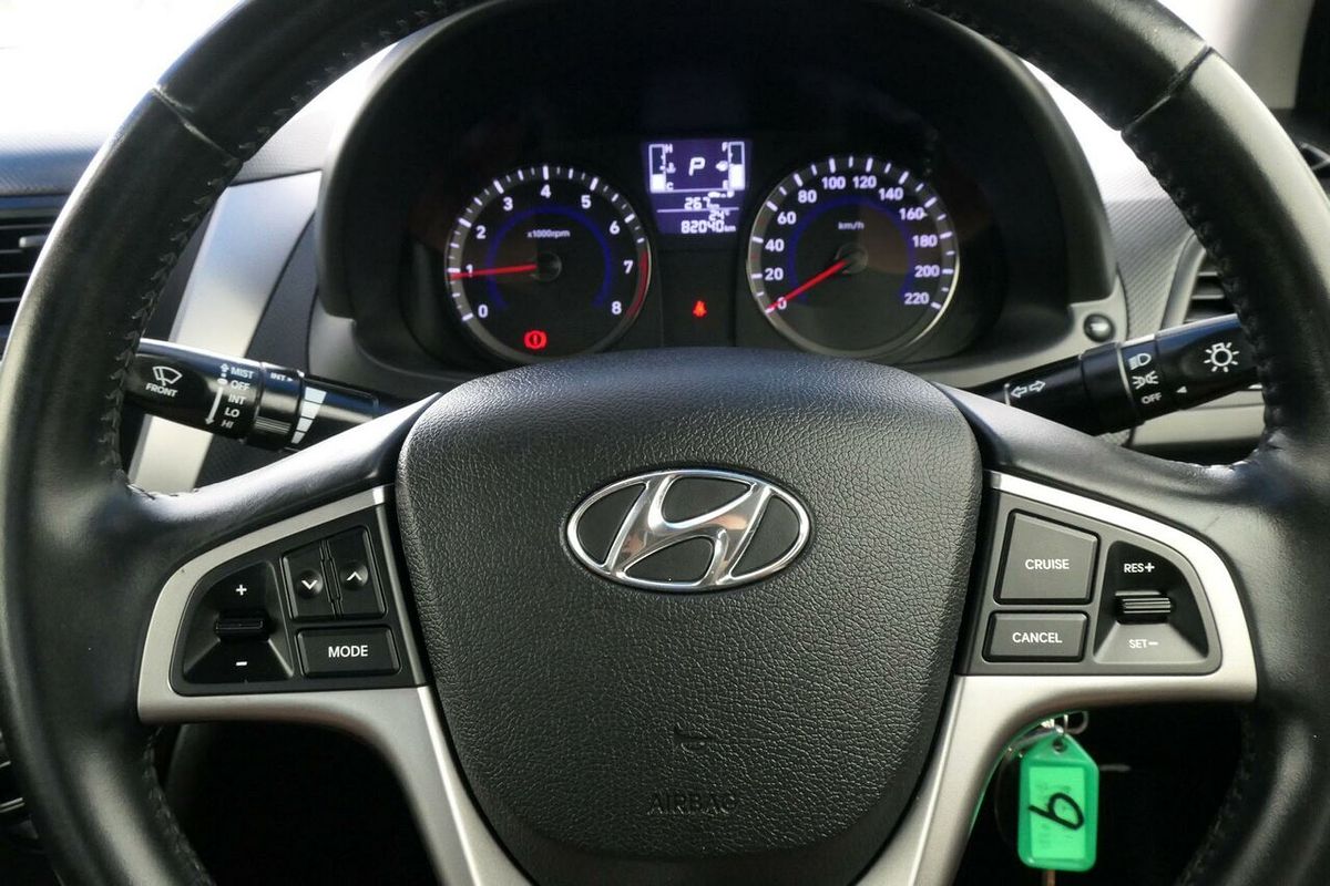2018 Hyundai Accent Sport RB6