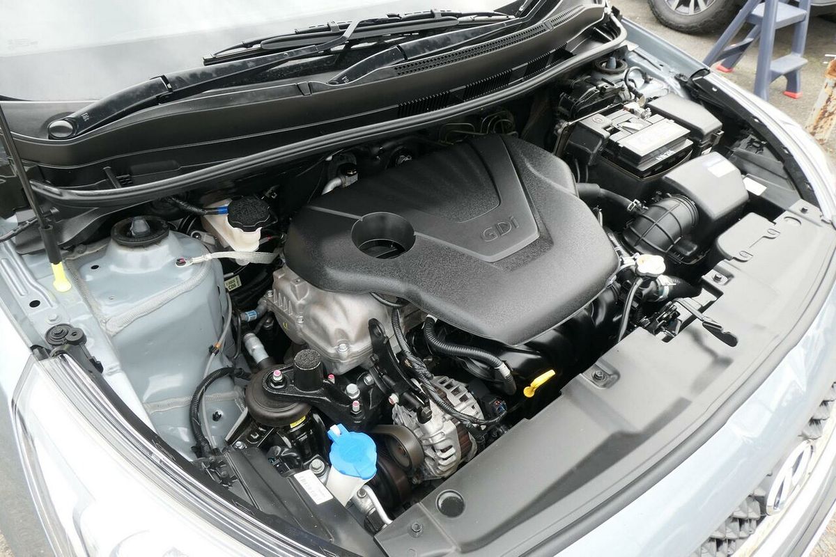 2018 Hyundai Accent Sport RB6
