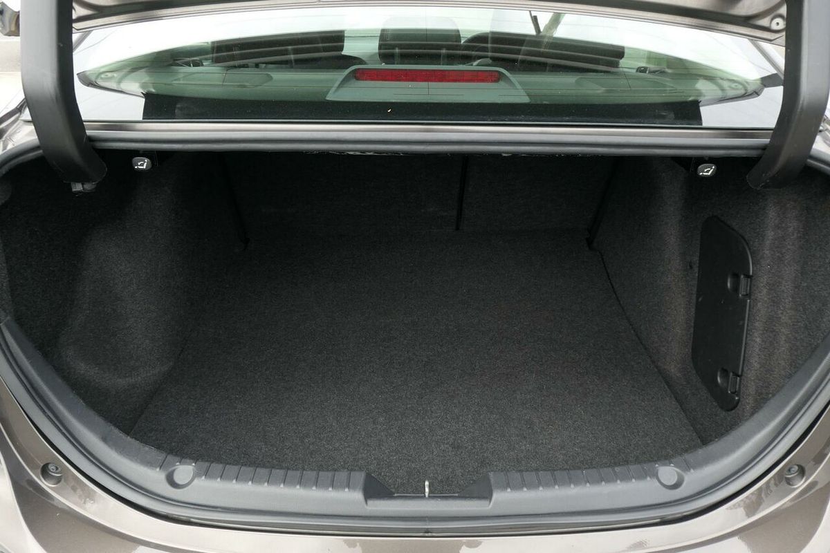 2015 Mazda 3 SP25 Astina BM Series