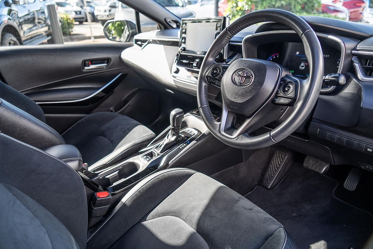 2022 Toyota Corolla ZR Hybrid ZWE211R