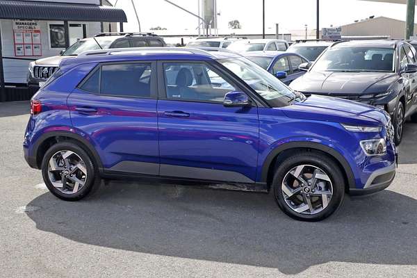 2024 Hyundai Venue Elite QX.V5