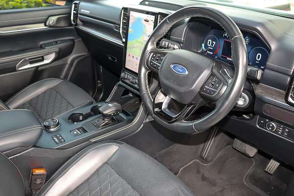 2023 Ford Everest Platinum