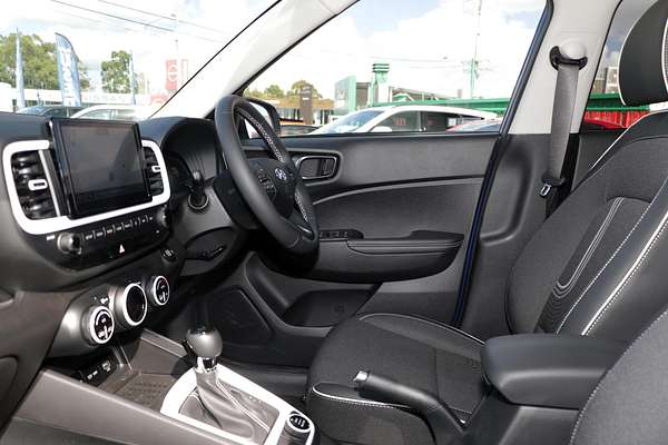 2024 Hyundai Venue Elite QX.V5