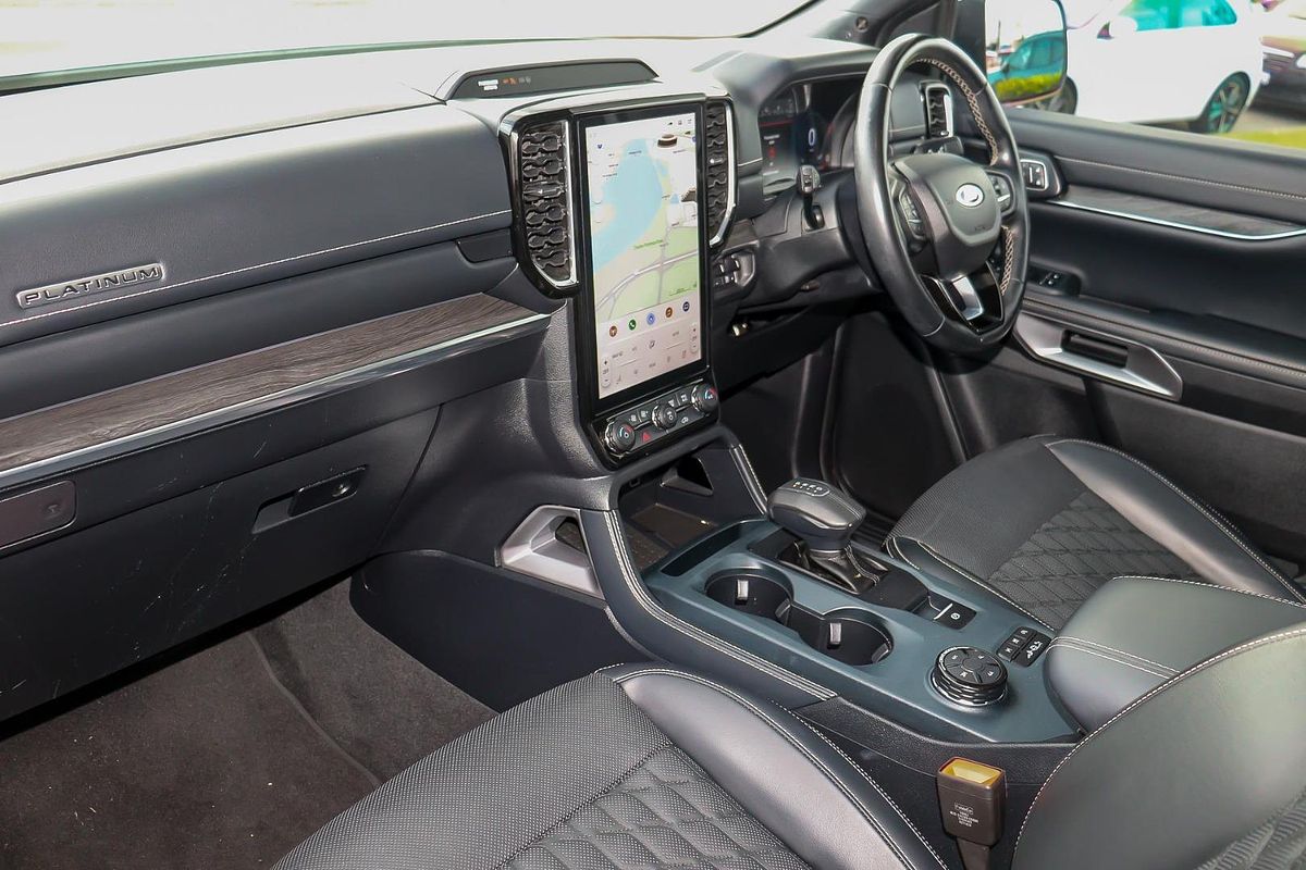 2023 Ford Everest Platinum