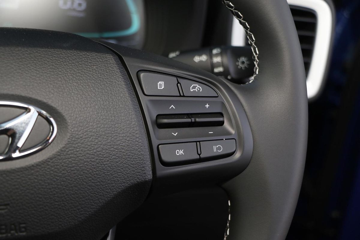 2024 Hyundai Venue Elite QX.V5
