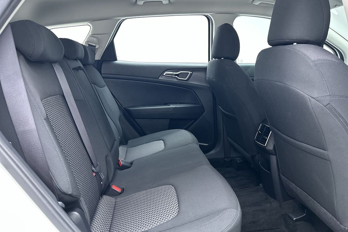 2024 Kia Sportage S NQ5