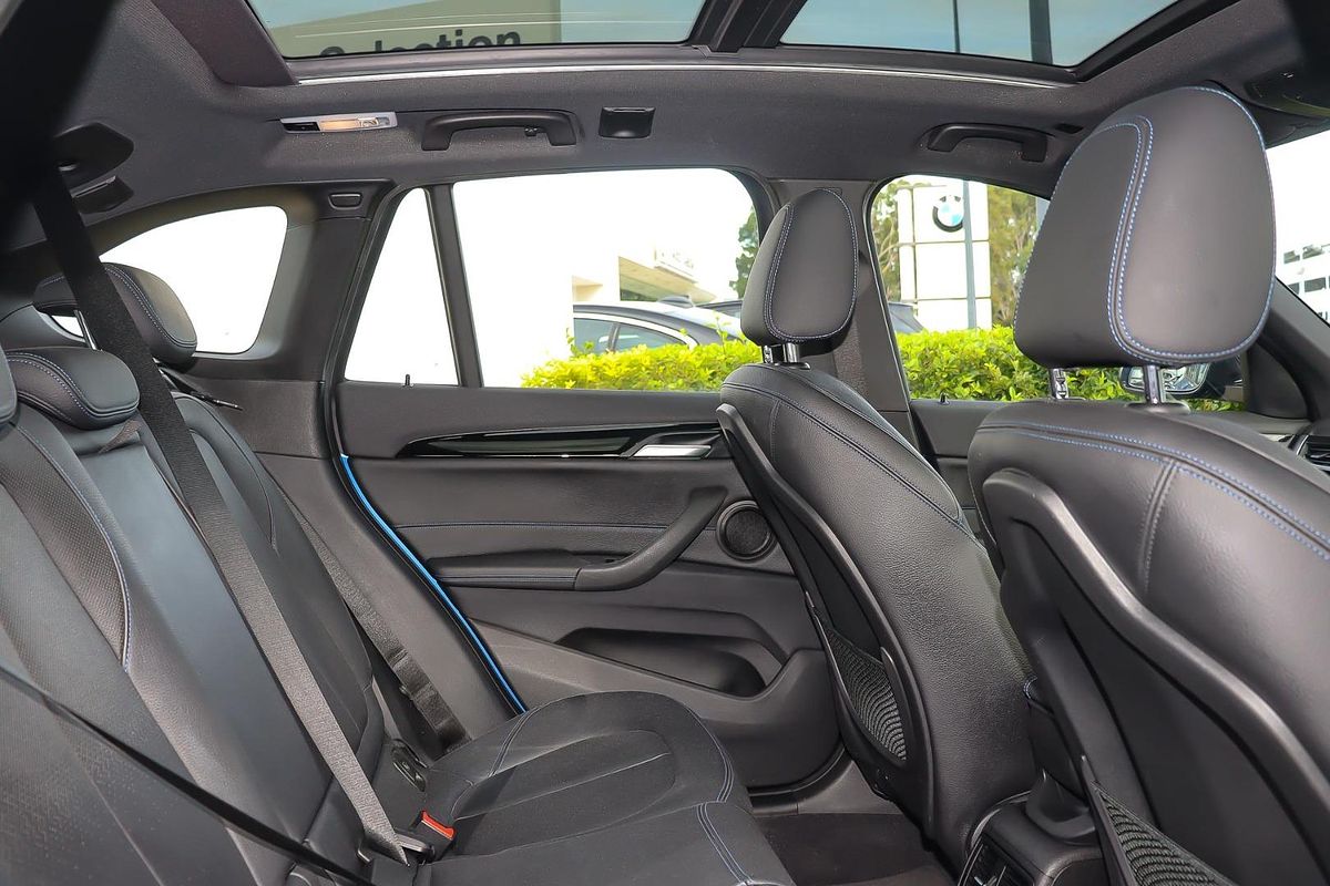 2016 BMW X1 xDrive20d F48