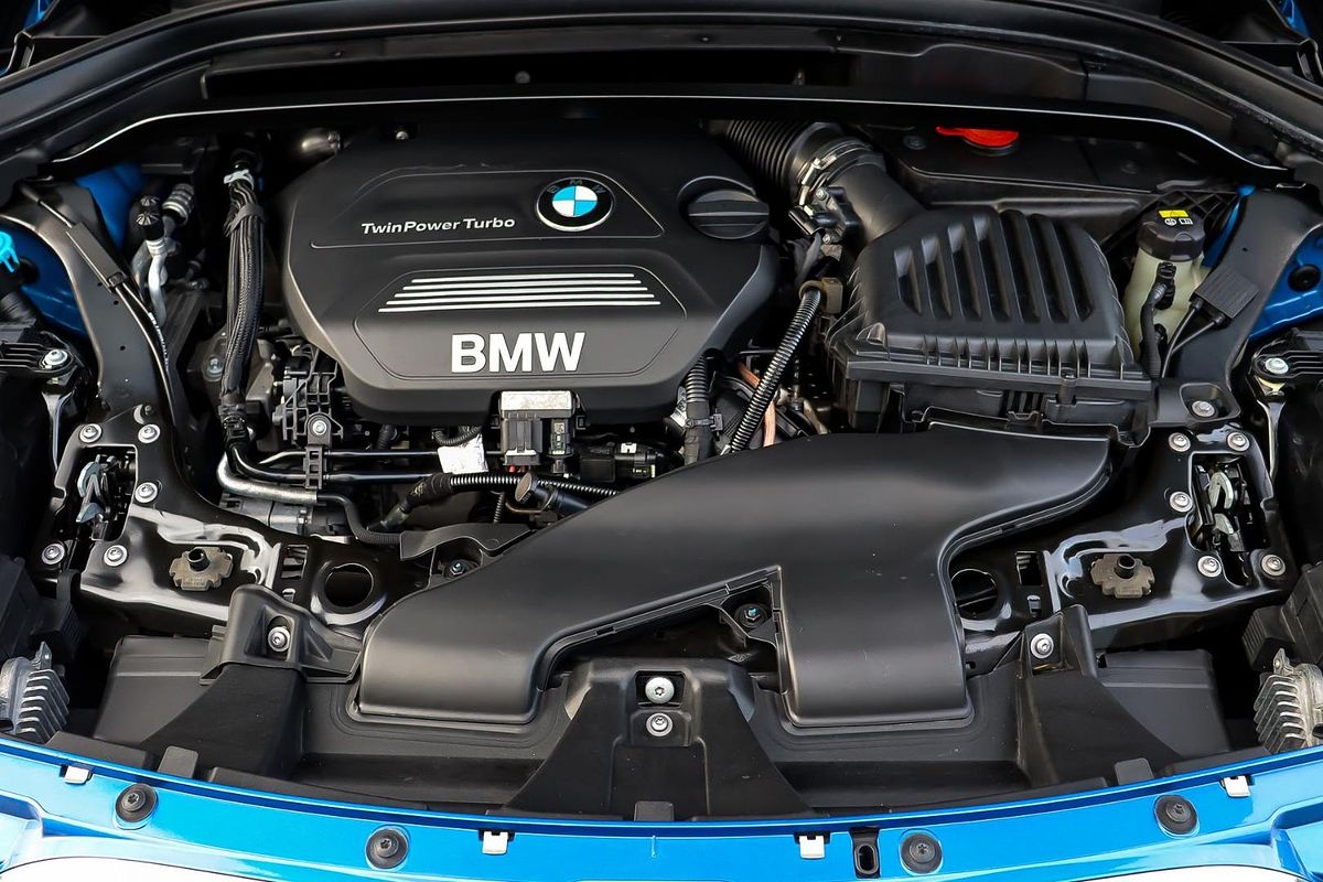 2016 BMW X1 xDrive20d F48