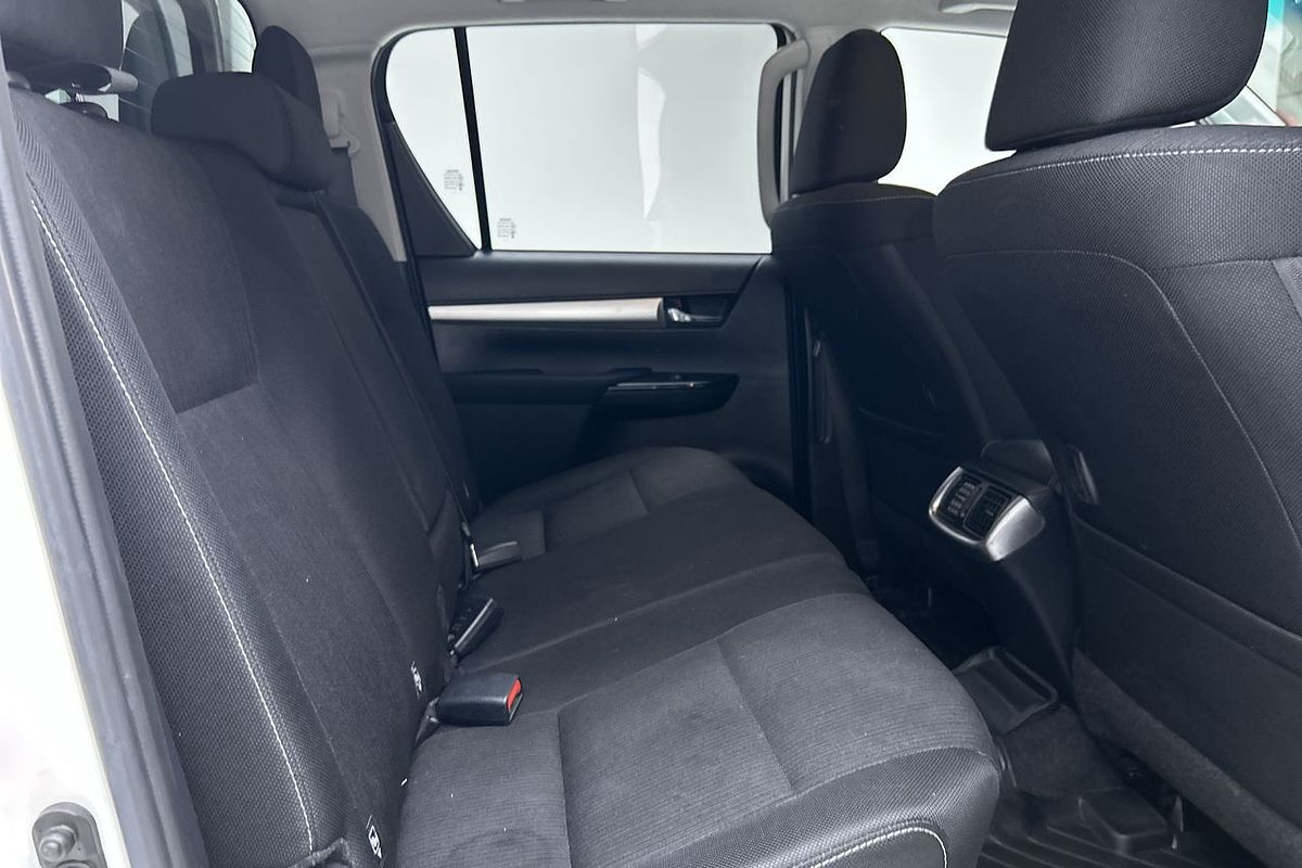 2021 Toyota Hilux SR5 GUN126R 4X4