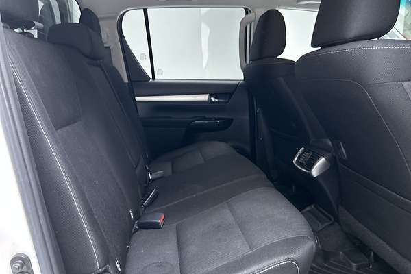 2021 Toyota Hilux SR5 GUN126R 4X4