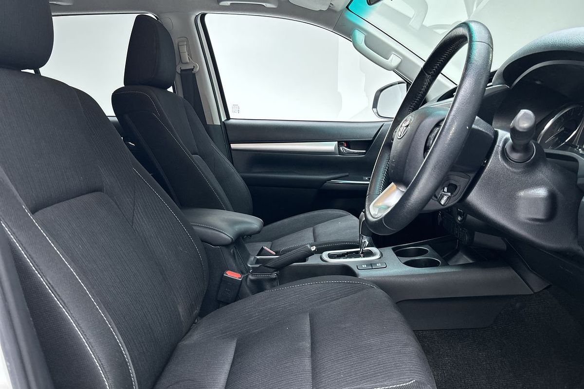 2021 Toyota Hilux SR5 GUN126R 4X4