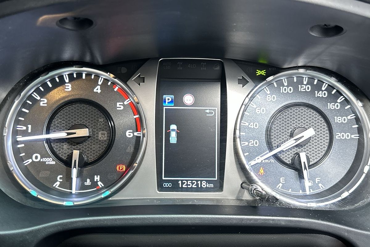 2021 Toyota Hilux SR5 GUN126R 4X4