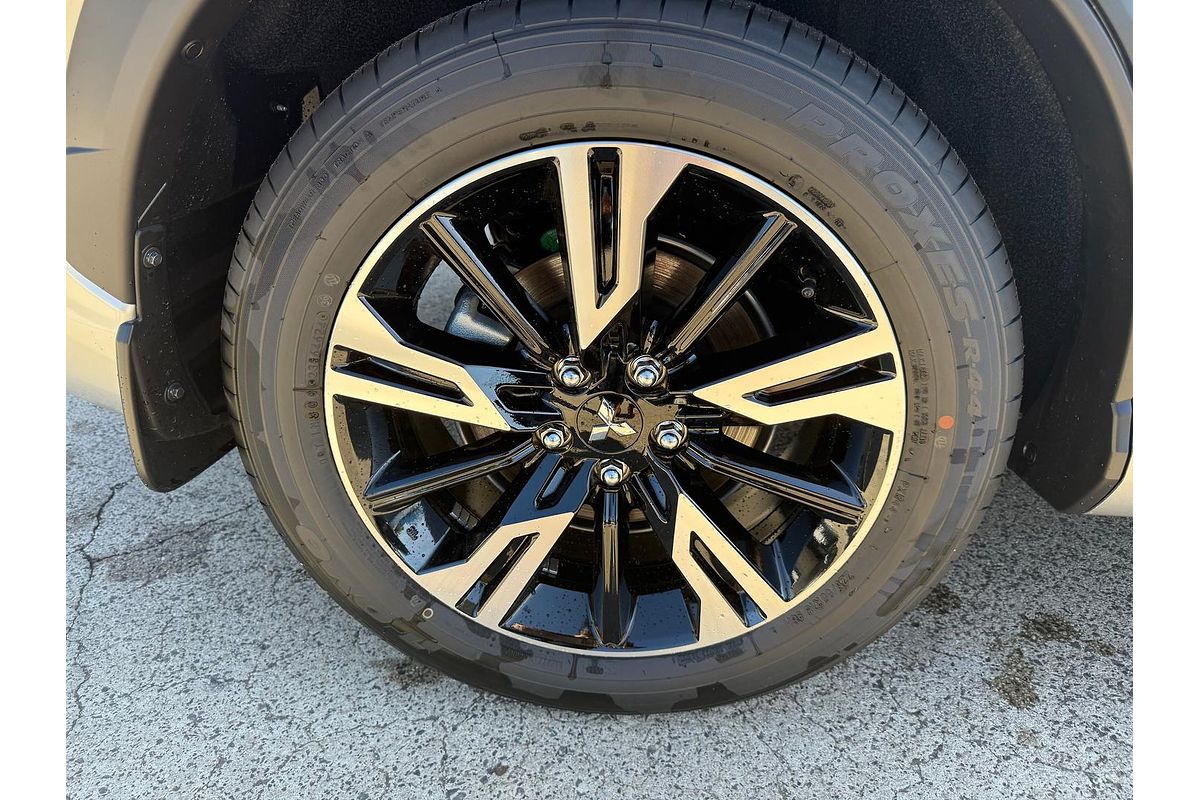 2024 Mitsubishi Eclipse Cross Exceed YB