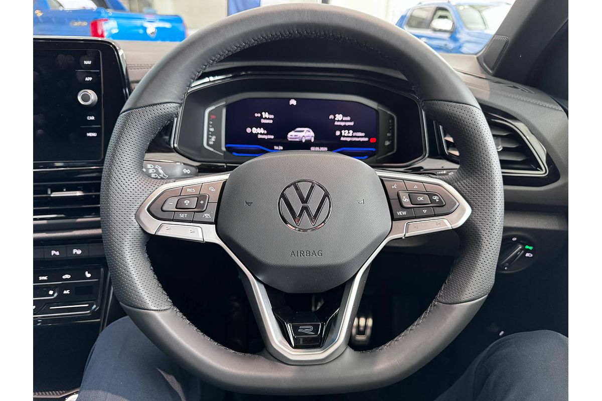 2025 Volkswagen T-Roc 140TSI R-Line D11