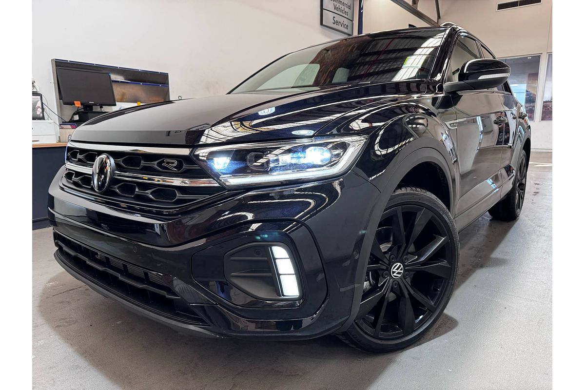 2025 Volkswagen T-Roc 140TSI R-Line D11