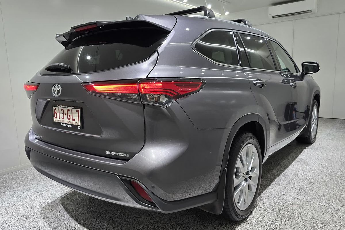 2022 Toyota Kluger Grande GSU75R