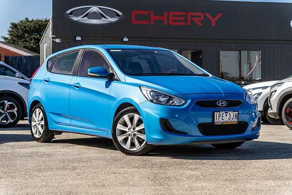 2019 Hyundai Accent Sport RB6
