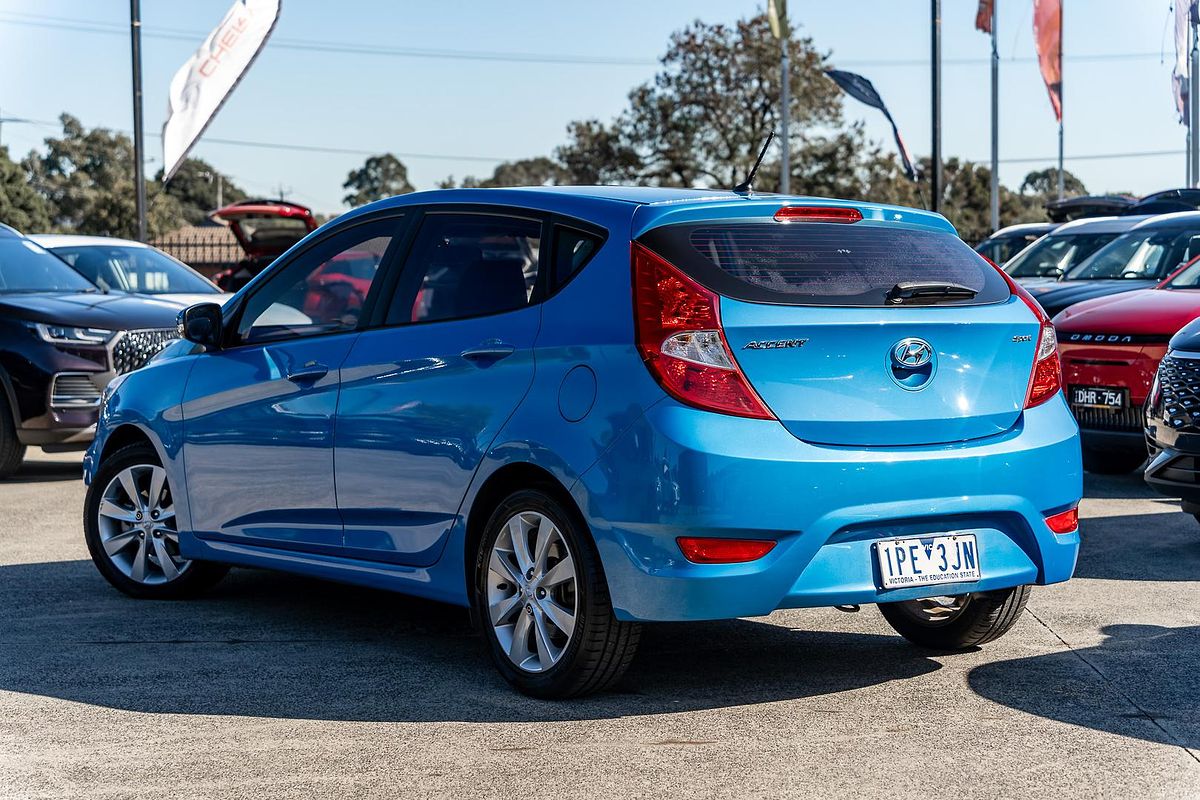 2019 Hyundai Accent Sport RB6