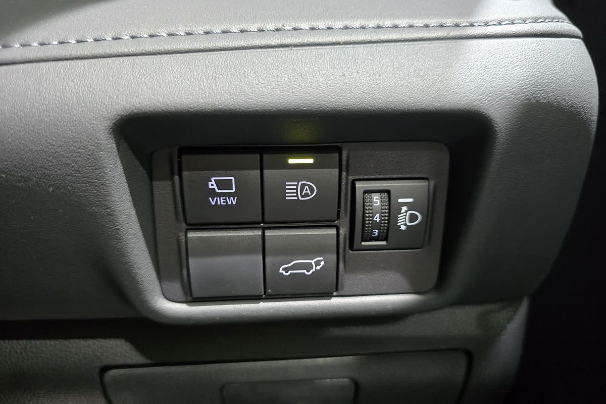 2022 Toyota Kluger Grande GSU75R