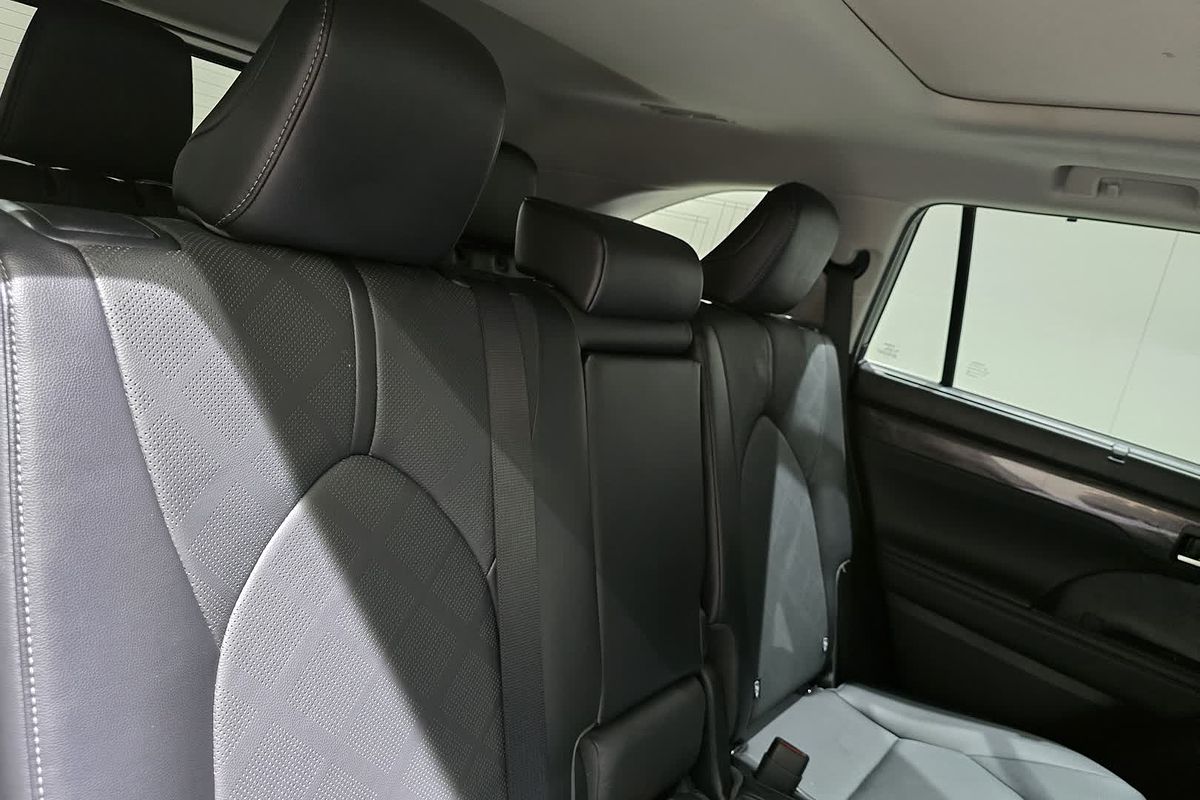 2022 Toyota Kluger Grande GSU75R
